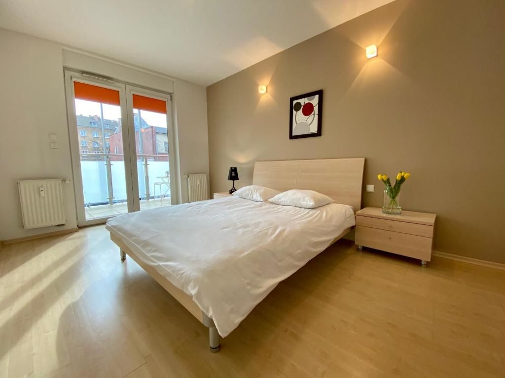 Апартаменты Aravel Old Town Apartments Вроцлав-80